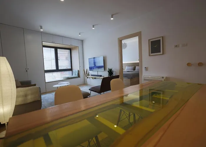 Apollo By Holistay Tirana