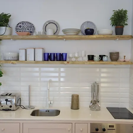 Apollo By Holistay Apartmán