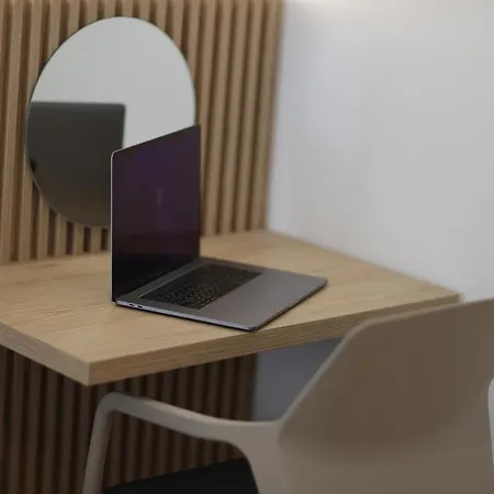 Apollo By Holistay *