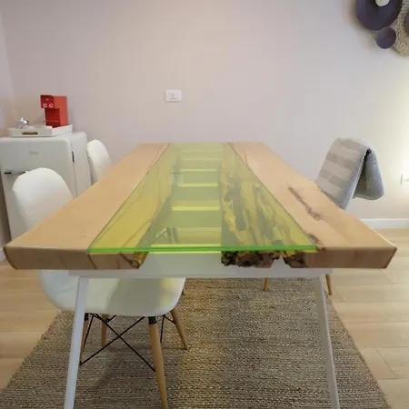 Apollo By Holistay Appartement *