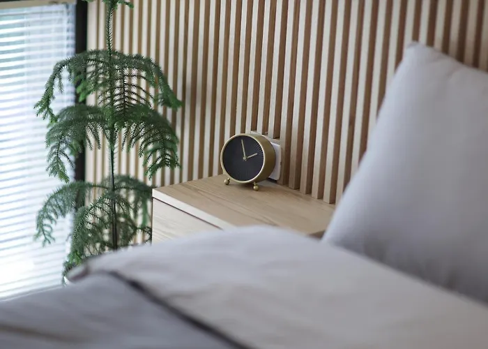 Apollo By Holistay Apartment