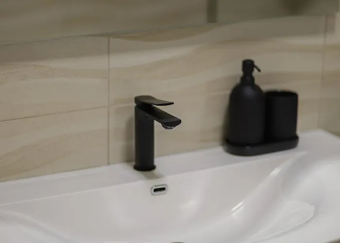 Apartment Apollo By Holistay Tirana