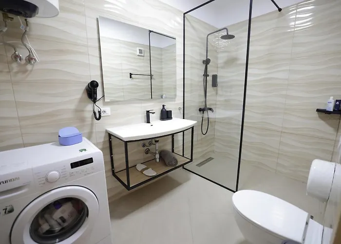 Apollo By Holistay アパート